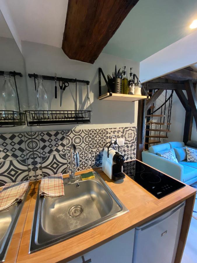 Le Donjon : Centre Historique Apartment *