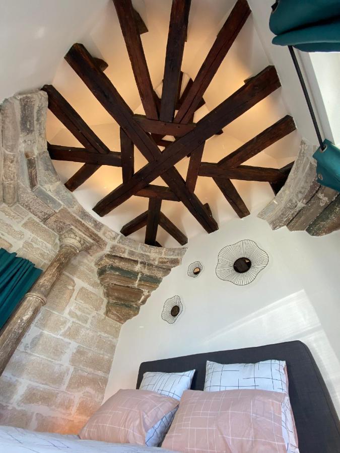 Le Donjon : Centre Historique *